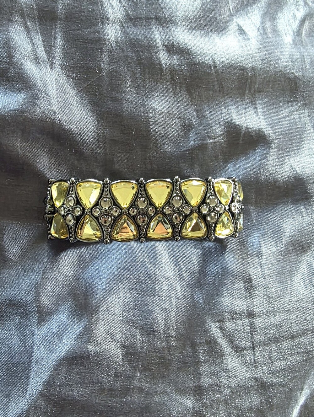 Lia Sophia 'Octavia' stretch bracelet yellow crystals Hematite Tone Metal - Picture 3 of 6